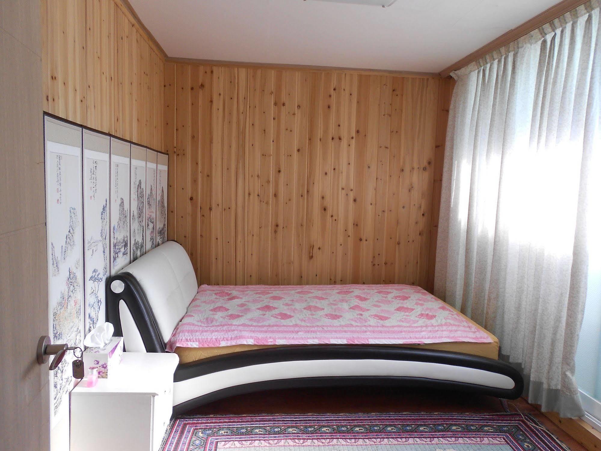 Elvis Bnb Incshon Kültér fotó