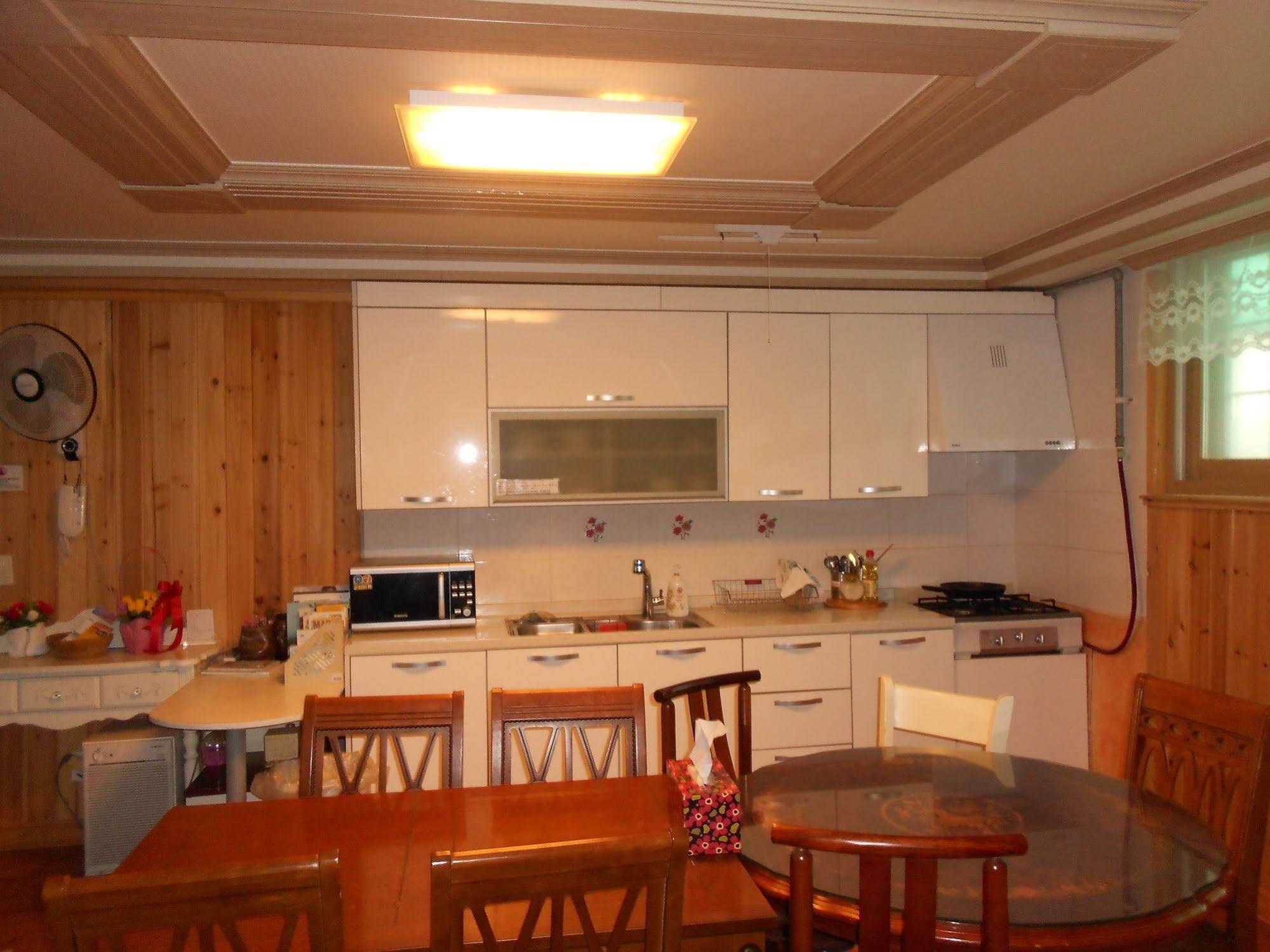 Elvis Bnb Incshon Kültér fotó
